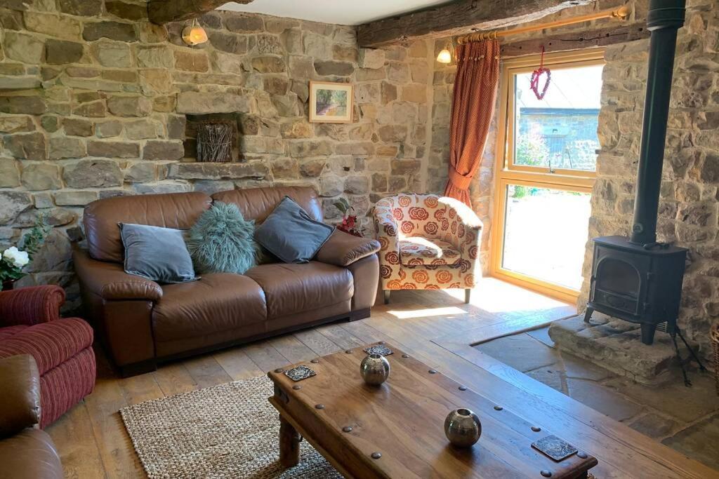 Stunning Secluded Peak District Luxurious Barn Villa Leek Exterior foto