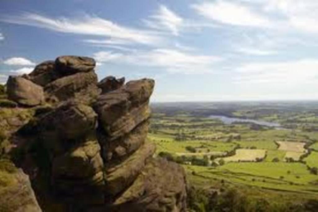 Stunning Secluded Peak District Luxurious Barn Villa Leek Exterior foto